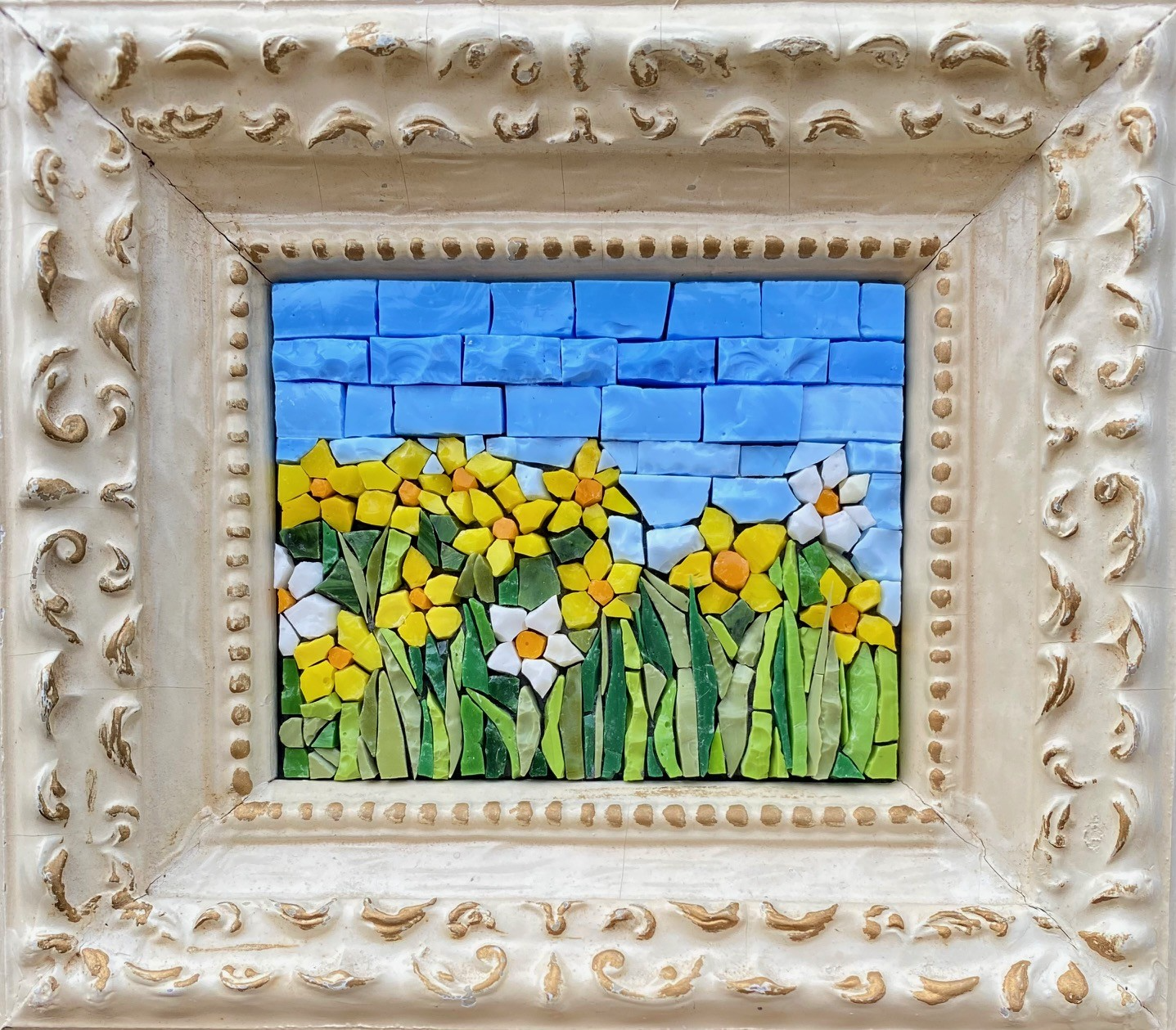 Small and Mighty Smalti Flowers with Karen Sasine - Nov. 2, 2025