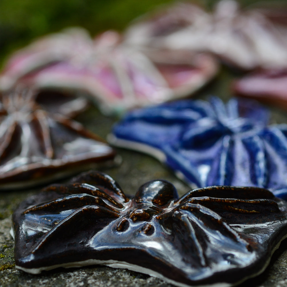 Spider - Handmade Ceramic Insects – Luna Mosaic Arts